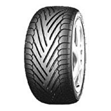 Yokohama AVS Sport V102A 235/40 R17 90Y